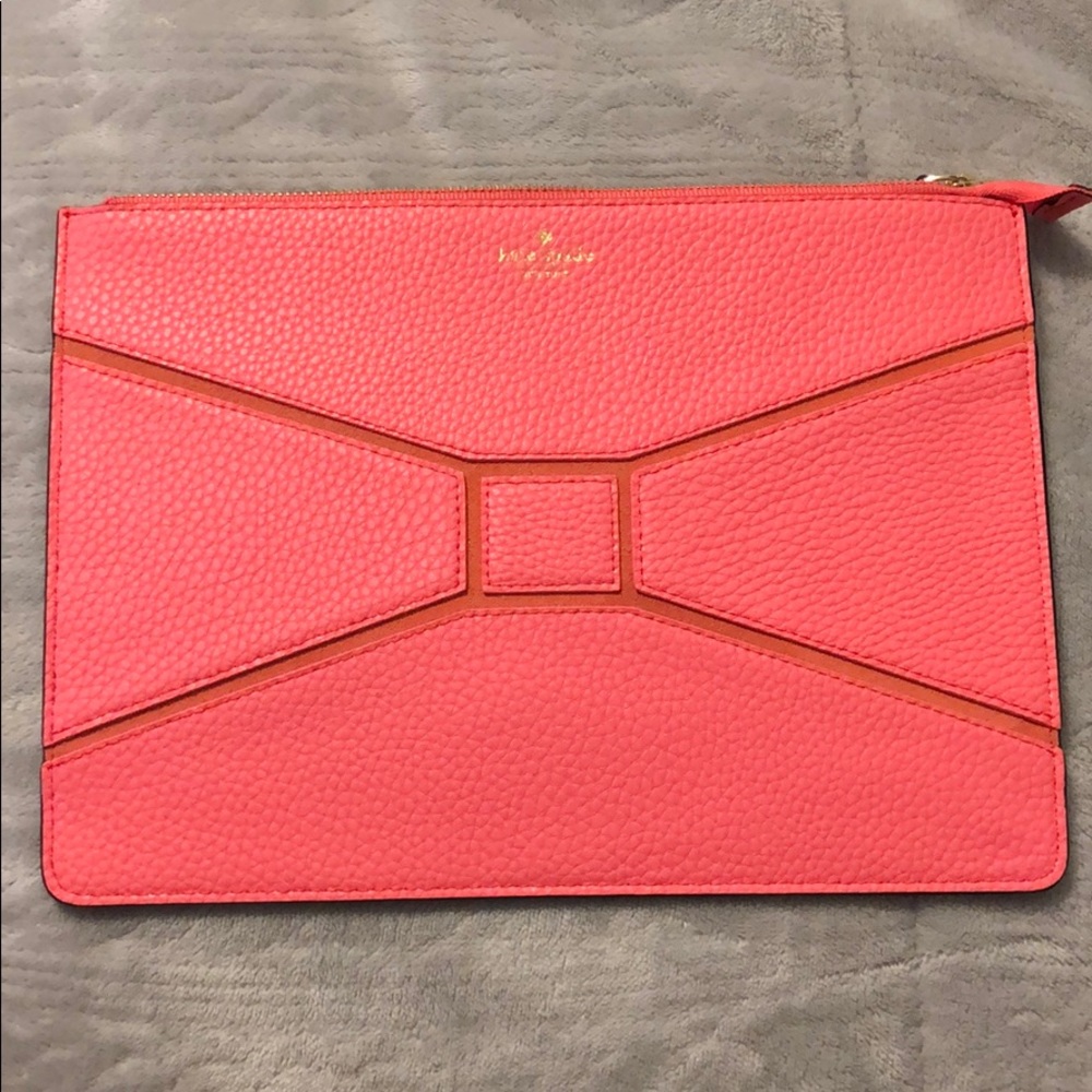 Kate spade ♠️ pouch